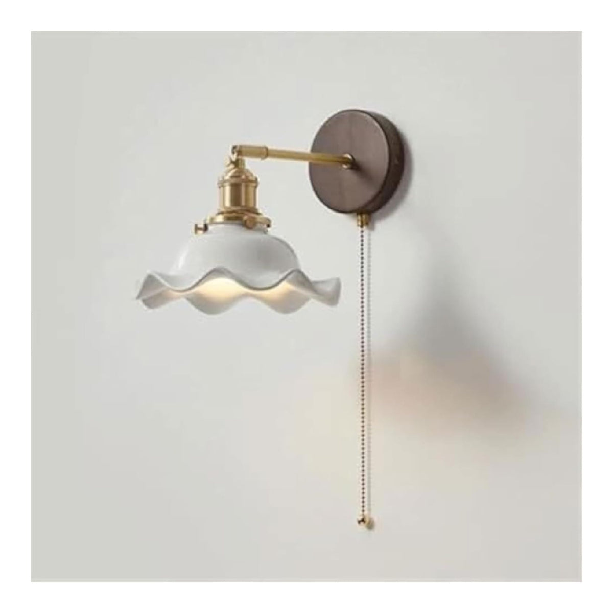 Applique murale Blanc et Ambre au style moderne avec conception fonctionnelle E27