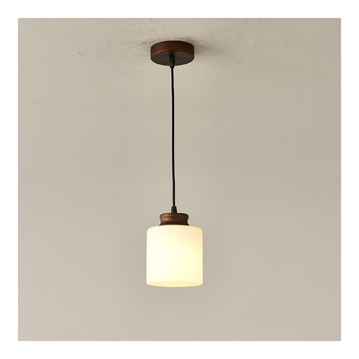 Suspension Blanc aux lignes epurees avec eclairage confortable E27 8K-8630