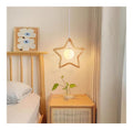 Luminaire Ambre a silhouette graphique de type suspension 3000K